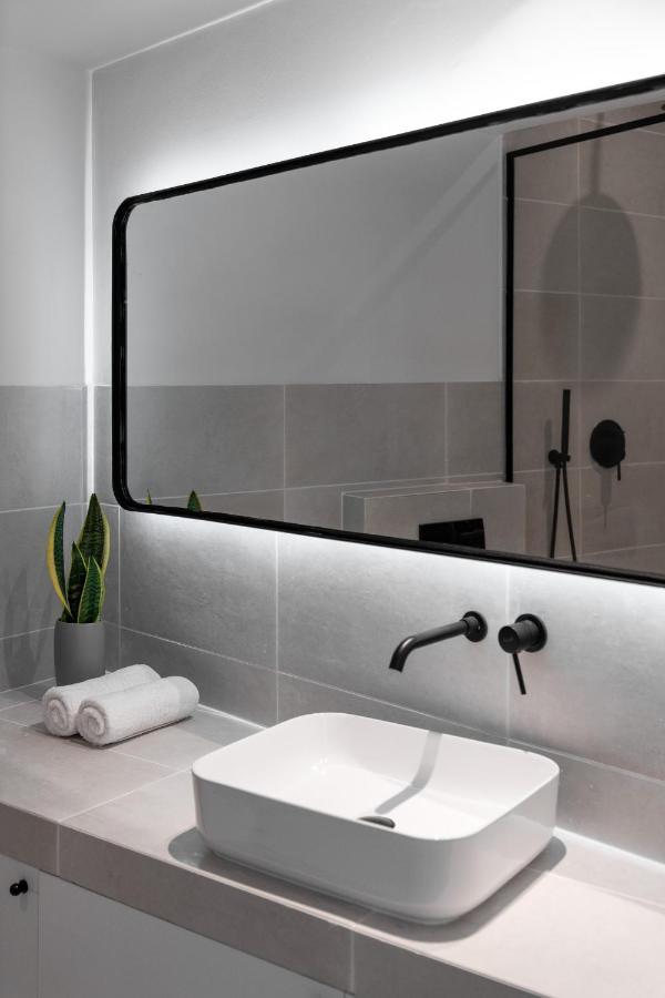 Athens Design Suites Extérieur photo