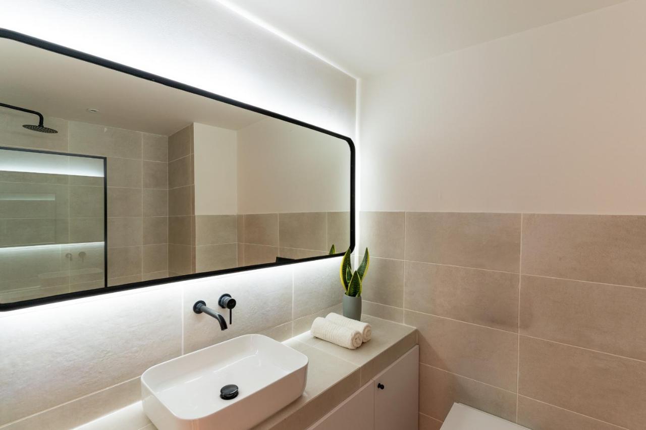 Athens Design Suites Extérieur photo